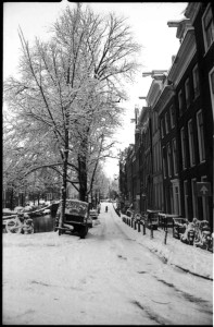 ferryvandenbemd;sneeuwgracht
